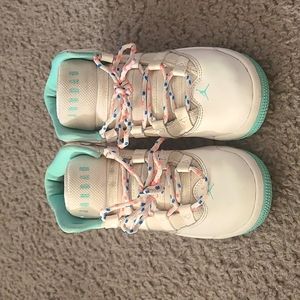 JORDAN MAX AURA unisex